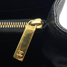 Load image into Gallery viewer, CHANEL GST Tote Bag BlackA50995 Caviar Leather
