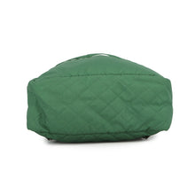 将图像加载到图库查看器中，CHANEL CC Logo Backpack Green Nylon
