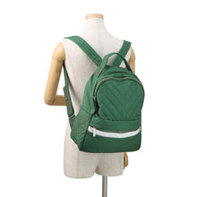 将图像加载到图库查看器中，CHANEL CC Logo Backpack Green Nylon
