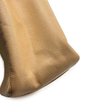 将图像加载到图库查看器中，CHANEL GSTTote Bag BeigeA50995 Caviar Leather
