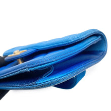 将图像加载到图库查看器中，CHANEL Matelasse Chain Crossbody Bag Blue Caviar Leather

