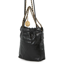 将图像加载到图库查看器中，CHANEL CHANEL22 ChainBag BlackAS3980 Shiny Calf Leather Size Mini
