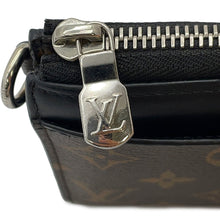 Load image into Gallery viewer, LOUIS VUITTON Zippy Dragonne NoirM69407 Monogram Macassar Canvas
