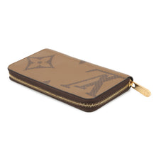 将图像加载到图库查看器中，LOUIS VUITTON Zippy Wallet NoirM69353 Monogram / Giant / Monogram Reverse Canvas

