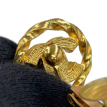 将图像加载到图库查看器中，CHANEL CC Logo Vintage Earring Gold Gold Plated Rhinestone
