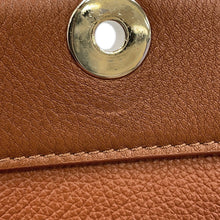 Load image into Gallery viewer, Chloe Benelope 2-way Shoulder Bag CaramelCHC23US569K15247 Leather Size Medium
