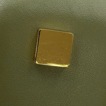 Load image into Gallery viewer, LOEWE Amazonas avocadoA039N10X03 Calf Leather Size 19
