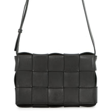 Load image into Gallery viewer, Bottega Veneta Maxi INTRECCIATO Shoulder Bag Black578004VMAY11229 Lambskin
