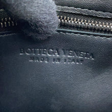 Load image into Gallery viewer, Bottega Veneta Maxi INTRECCIATO Shoulder Bag Black578004VMAY11229 Lambskin
