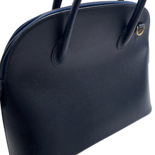 将图像加载到图库查看器中，CELINE Handbag Blue Leather
