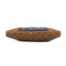 Load image into Gallery viewer, LOUIS VUITTON Carry it Noir/BrownM45198 Monogram Reverse Canvas Video Print
