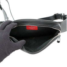 将图像加载到图库查看器中，Valentino Garavani Logo Crossbody Bag BlackVY2B0A10WJW Leather
