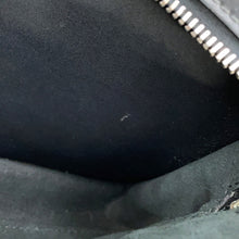 将图像加载到图库查看器中，Valentino Garavani Logo Crossbody Bag BlackVY2B0A10WJW Leather
