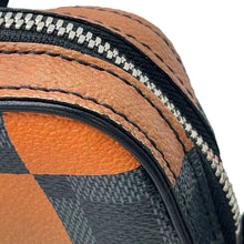 Load image into Gallery viewer, LOUIS VUITTON Alpha Messenger Noir/Volcano OrangeN40421 Damier Graphite Giant
