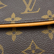 Load image into Gallery viewer, LOUIS VUITTON Pochette Florentine BeigeM51855 Monogram Size S
