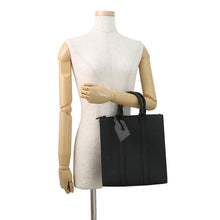 Load image into Gallery viewer, LOUIS VUITTON Sac Plat NoirM59960 Monogram ・Taurillon
