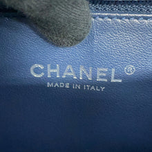 将图像加载到图库查看器中，CHANEL Boy Chanel ChainShoulder Bag Blue Tweed Denim Leather Size 28
