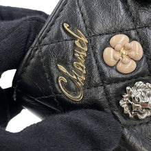 将图像加载到图库查看器中，CHANEL 2.55 Phone Case Chain Pochette Lucky Bag Charm BlackA80446 Calf Leather Rhinestone Size Mini
