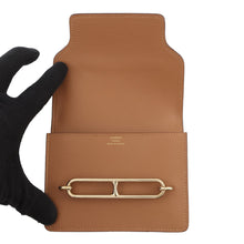 Load image into Gallery viewer, HERMES Roulis Slim Wallet Gold/Vert fizz Evercolor
