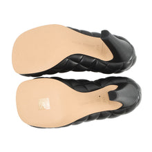 Load image into Gallery viewer, Bottega Veneta Padded INTRECCIATO Square Toe Heel Pumps Black592013VBRR01000 Nappa Leather Size 34 1/2
