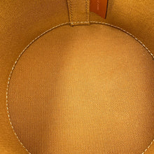 Load image into Gallery viewer, CELINE Triomphe Tambour Tan195642BZJ.04LU PVC Leather Size Small
