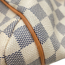 Load image into Gallery viewer, LOUIS VUITTON Totally BeigeN51261 Damier Azur Size PM
