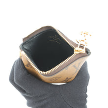 将图像加载到图库查看器中，LOUIS VUITTON Pochette・Trio NoirM68756 Monogram Monogram / Giant Monogram Reverse Canvas

