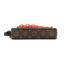 Load image into Gallery viewer, LOUIS VUITTON Pochette Volga NoirM44482 Monogram / Solar Powered Ray
