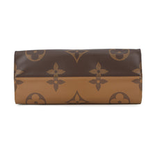 Load image into Gallery viewer, LOUIS VUITTON Onthego RedM45320 Monogram Monogram Reverse Canvas Monogram Giant Size GM
