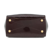 Load image into Gallery viewer, LOUIS VUITTON Montana AmaranteM90057 Monogram Vernis Leather
