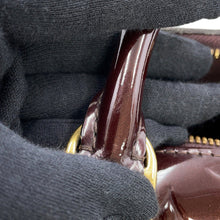 Load image into Gallery viewer, LOUIS VUITTON Montana AmaranteM90057 Monogram Vernis Leather
