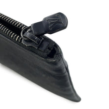 将图像加载到图库查看器中，LOUIS VUITTON Pochette to Go NoirM81570 Monogram Shadow
