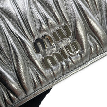 Load image into Gallery viewer, MIUMIU Matelasse Leather Card Case Silver5MC076_2FPP_F0118 Nappa Leather
