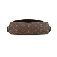 Load image into Gallery viewer, LOUIS VUITTON Magnetic messenger NoirM45557 Monogram Macassar Canvas
