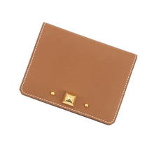 将图像加载到图库查看器中，HERMES Medall Card Case Gold Veau Madame
