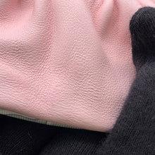 将图像加载到图库查看器中，HERMES Scrunchie Claudia Rose Sakura Lambskin Silk
