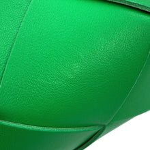 将图像加载到图库查看器中，Bottega Veneta Maxi INTRECCIATO Cassette Camera Bag Parakeet701915VCQC23722 Lambskin Size Mini
