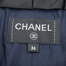 将图像加载到图库查看器中，CHANEL Tweed Shorts CC Logo Size 36 NavyP70094-V33633-NB886 Cotton75% Wool 17% Polyamide8%
