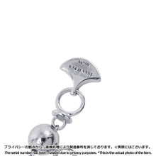 Load image into Gallery viewer, GRAFF Icon Pear-Shaped Diamond PendantRGP707 18K White Gold
