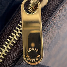 Load image into Gallery viewer, LOUIS VUITTON Zippy Wallet BrownN41661 Damier ・Ebene
