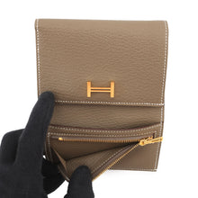 Load image into Gallery viewer, HERMES Bearn combine Etoupe Chevre Myzore Goatskin
