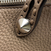 将图像加载到图库查看器中，FENDI Selleria Bytheway Greige8BL155 Calf Leather Size Medium
