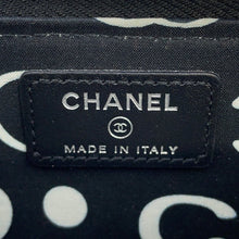 Load image into Gallery viewer, CHANEL Matelasse Card Case BlackAP3836-B15620-94305 Caviar Leather
