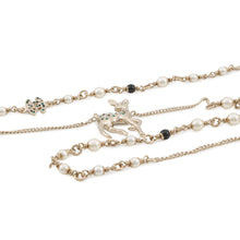 将图像加载到图库查看器中，CHANEL CC Logo Bambi Motif Long Necklace Metal Faux Pearl Rhinestone
