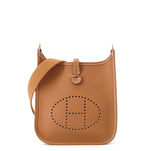 将图像加载到图库查看器中，HERMES Evelyne Long Gold Taurillon Clemence Size TPM
