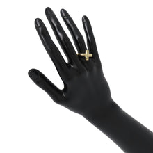 将图像加载到图库查看器中，TIFFANY&amp;Co. T One Ring Size Approximately No. 15 18K Yellow Gold
