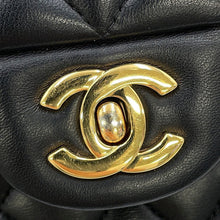 Load image into Gallery viewer, CHANEL Classic Matelasse Double Chain Shoulder Bag BlackA01113-Y01295-94305 Lambskin Size 23
