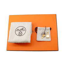 Load image into Gallery viewer, HERMES Picotin Lock Biscuit Taurillon Clemence Size PM

