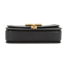 Load image into Gallery viewer, GUCCI Siena Shoulder Bag Black846705 486628 Leather
