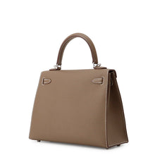 Load image into Gallery viewer, HERMES Kelly Sellier Etoupe Epsom Size 25

